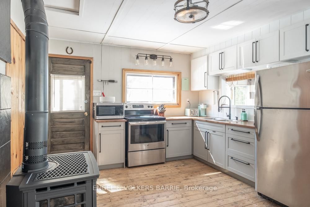 43 Gatewood Road • Kawartha Lakes, ON photo 4
