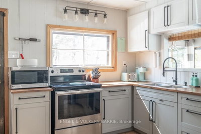 43 Gatewood Road • Kawartha Lakes, ON photo 5
