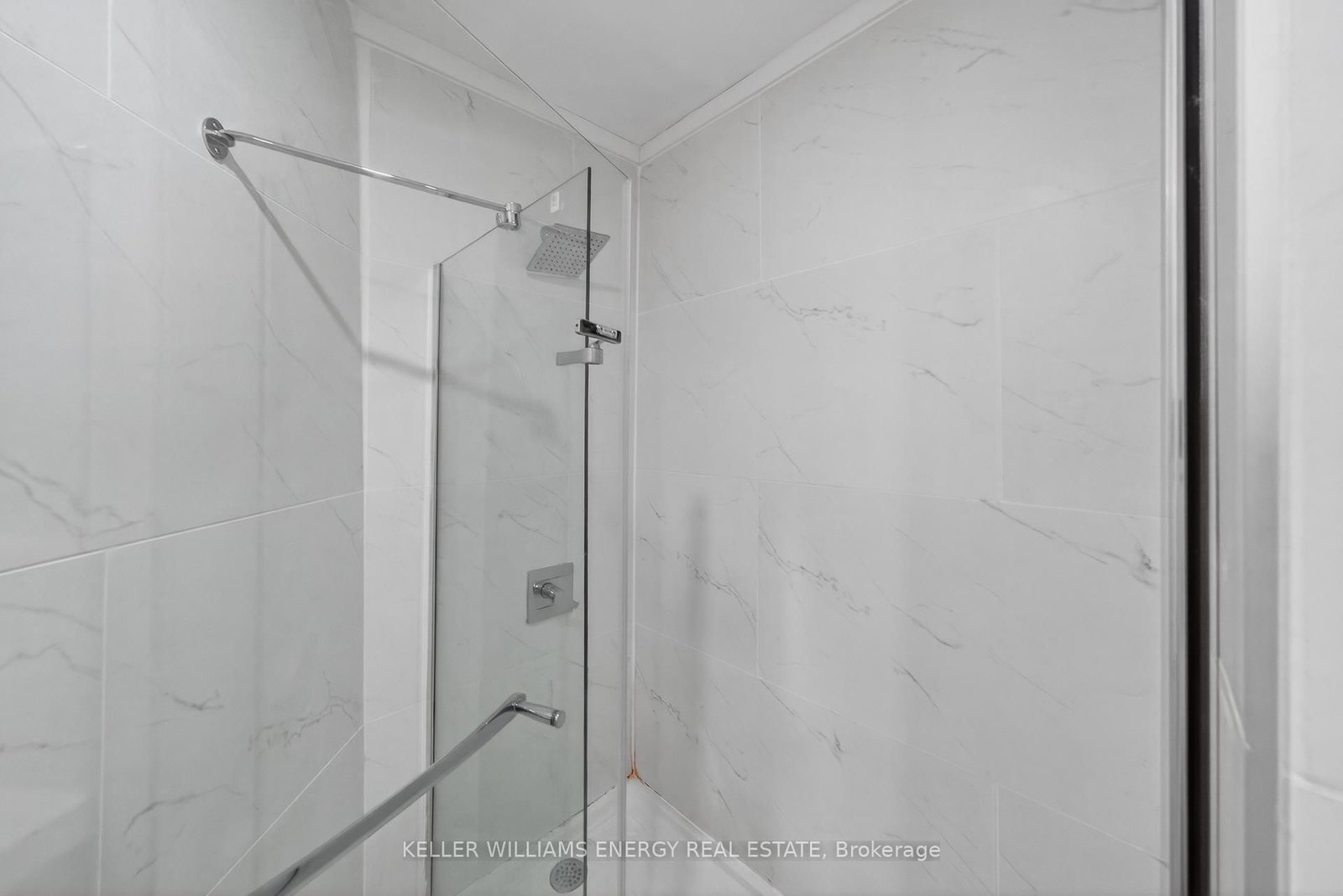 302 Picton Main Street - Photo 30