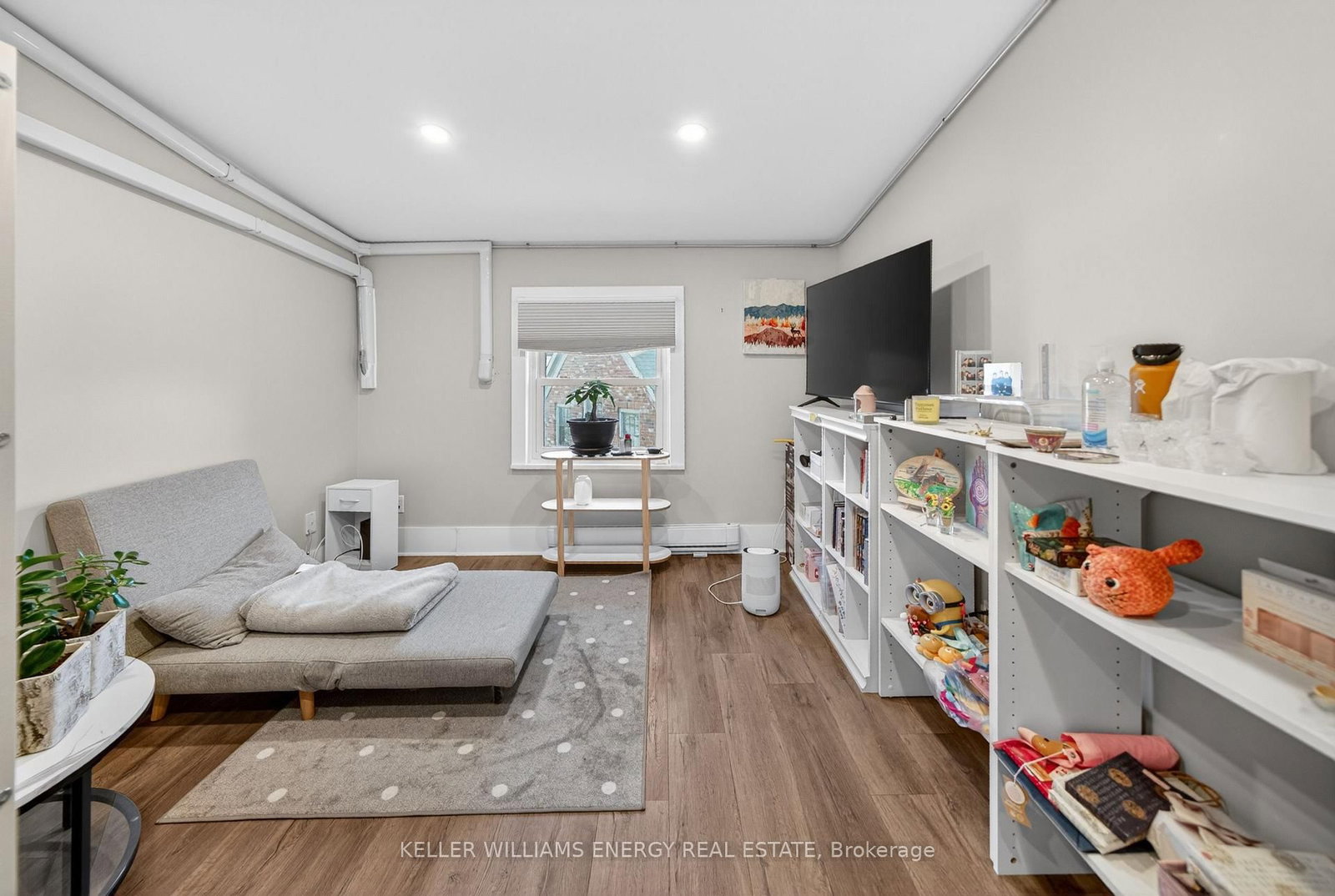 302 Picton Main Street - Photo 31