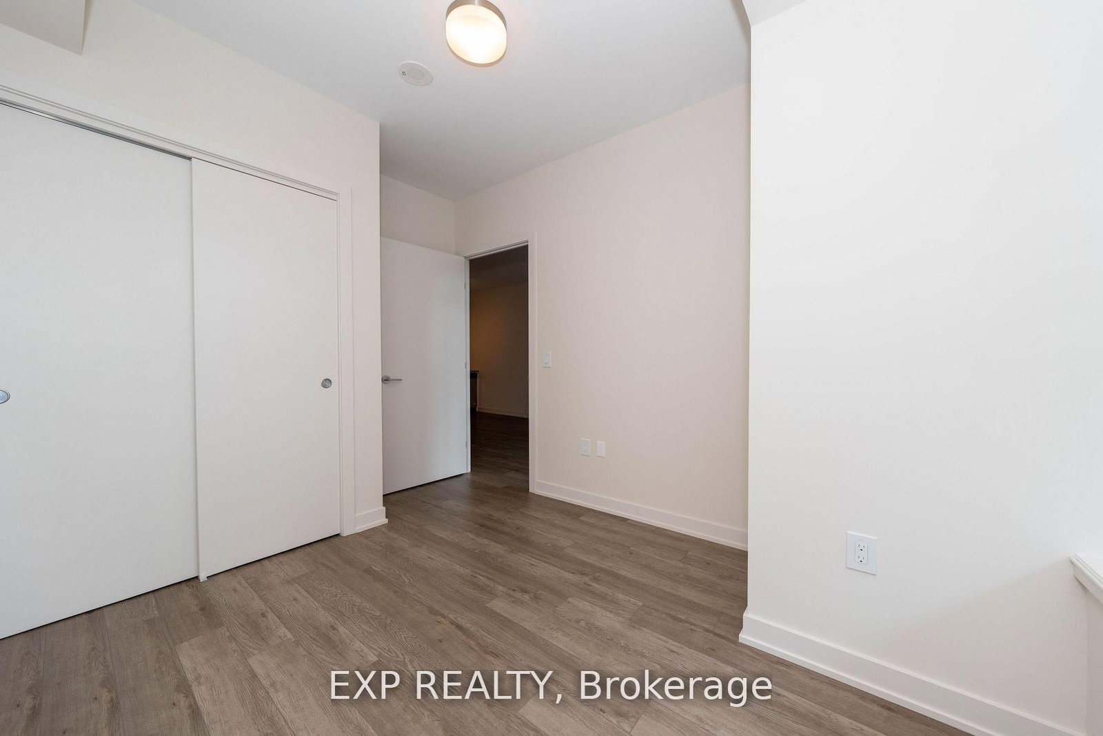 212 King William Street, Unit 1105 - Photo 25