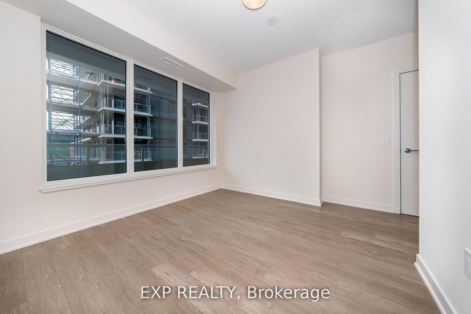 212 King William Street, Unit 1105 - Photo 27