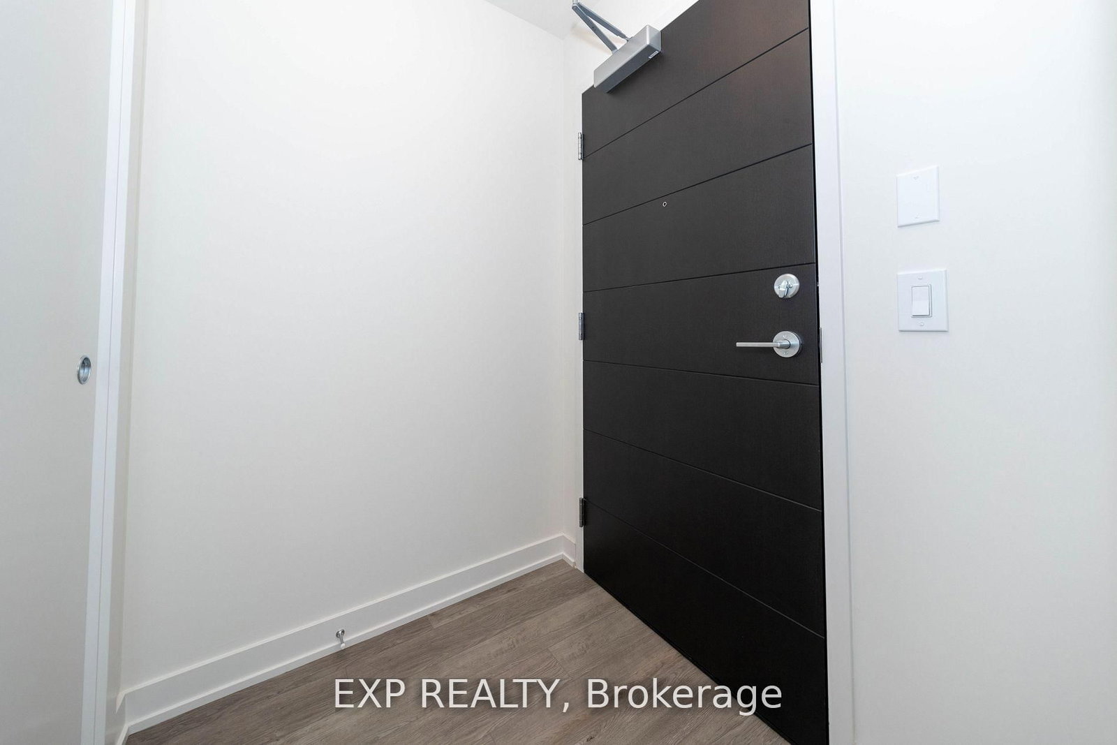 212 King William Street, Unit 1105 - Photo 30