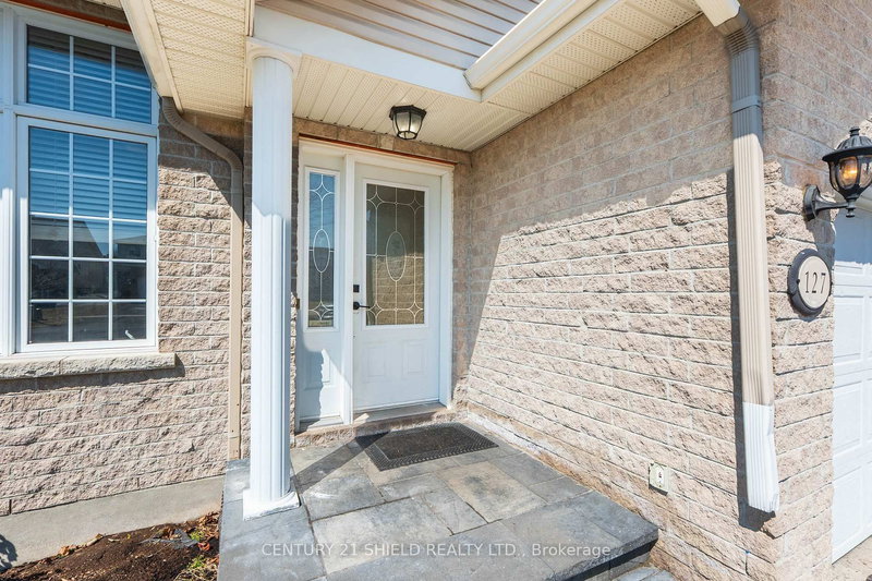 127 Hemlock Cres, Cornwall, K6H 7L7 | Image 3