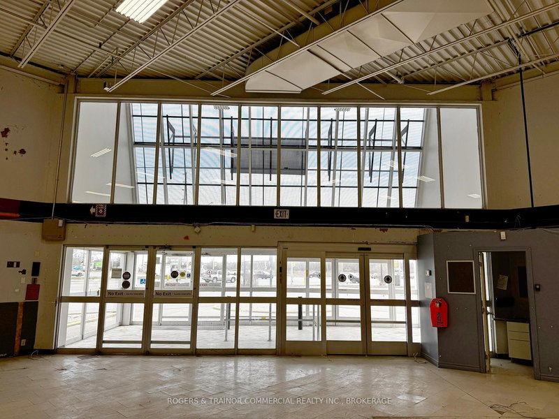 260 Bell Blvd, Belleville, K8P 5H6 | Image 3