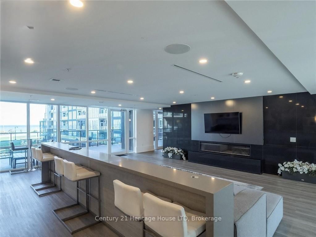 16 Concord Place, Unit 401 - Photo 15