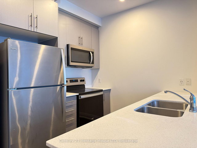 401 - 16 Concord Place