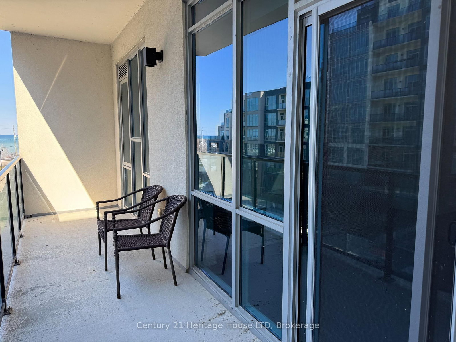 16 Concord Place, Unit 401 - Photo 9