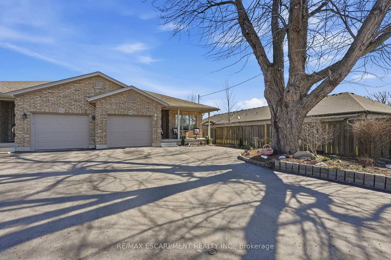 home for sale on 802 Main Street