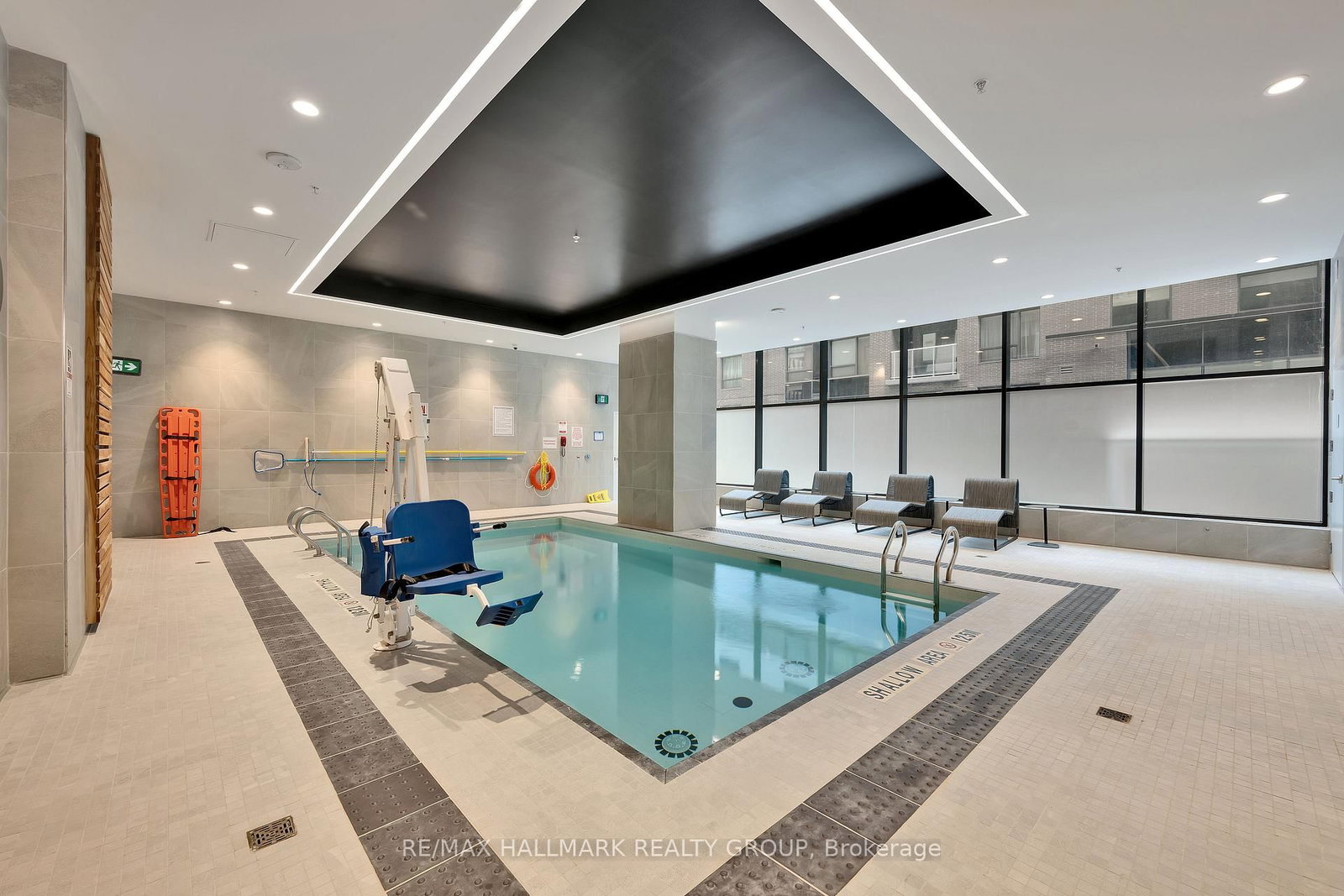 340 Queen Street, Unit 701 - Photo 48