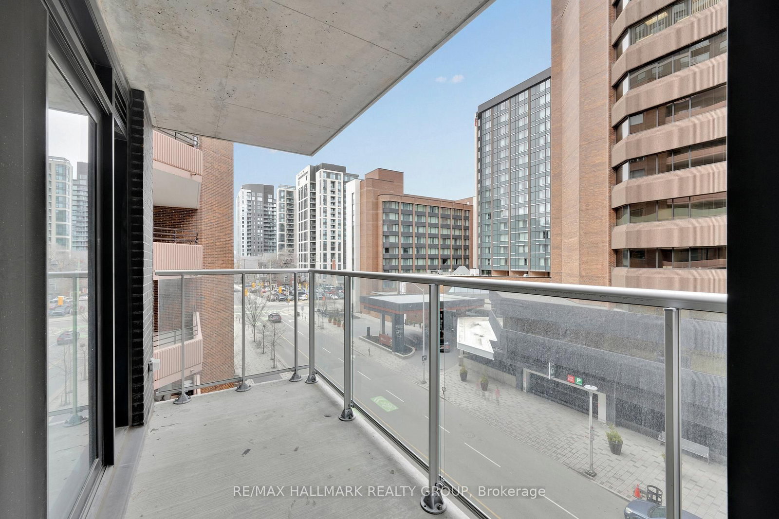 340 Queen Street, Unit 401 - Photo 19