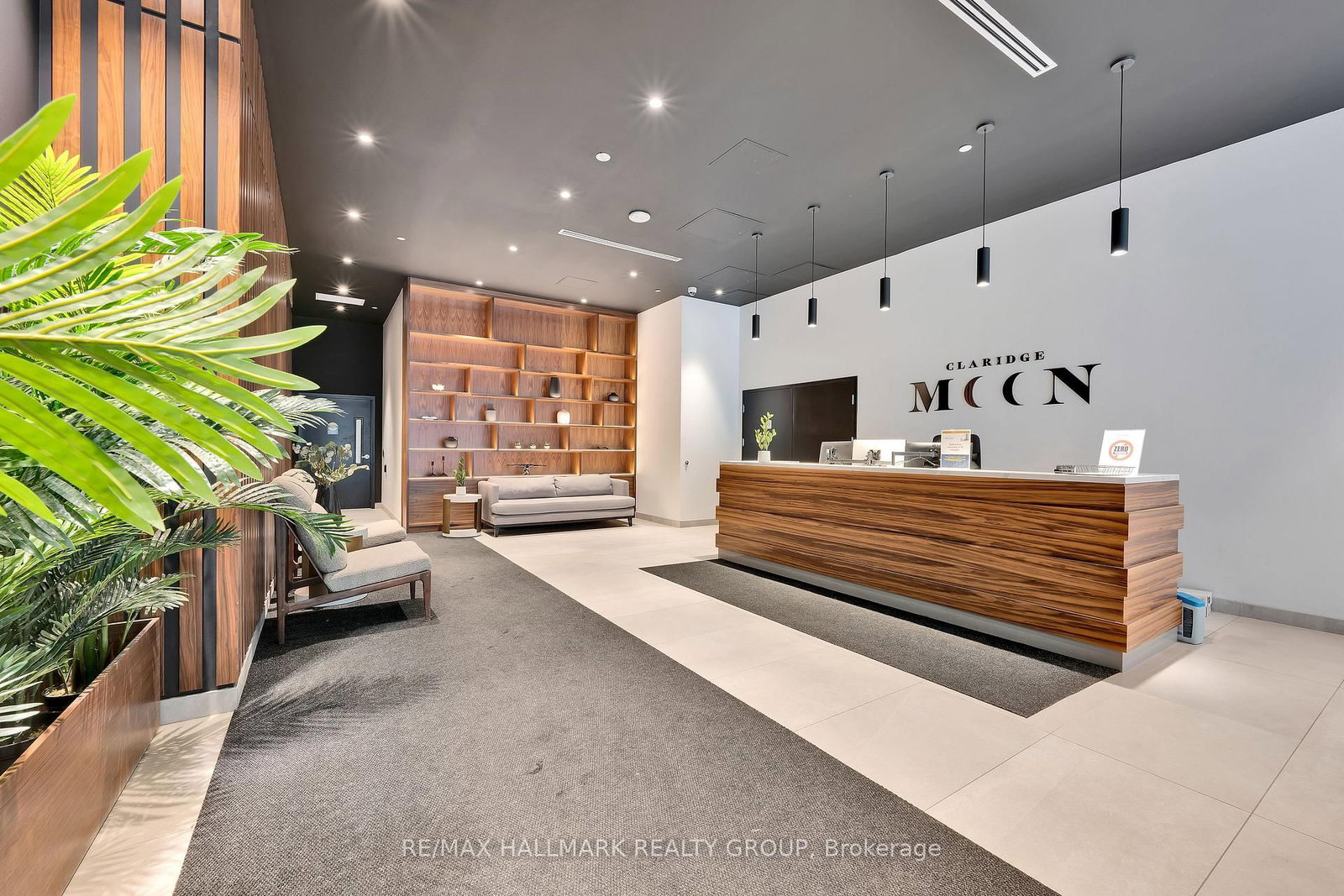 340 Queen Street, Unit 406 - Photo 32