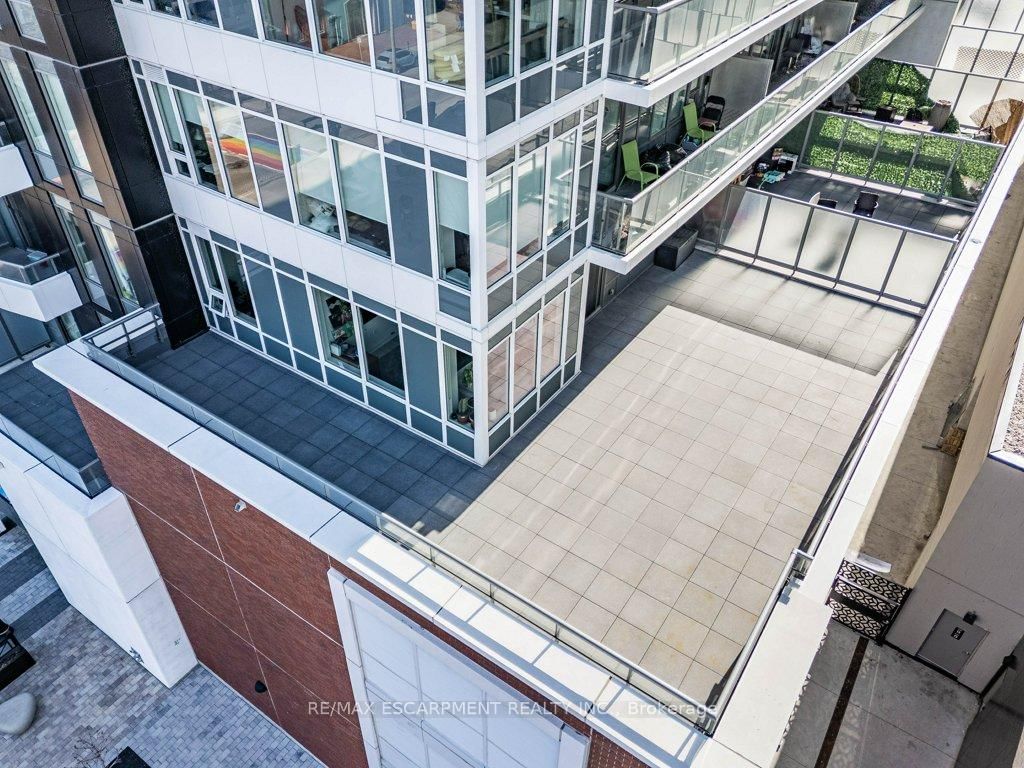 Condo for sale at 415-212 KING WILLIAM Street, Hamilton, Ontario, L8N 1B5 - Beasley - MLS: X12984818