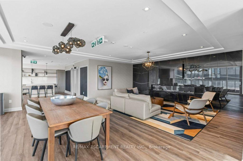 Condo for sale at 415-212 KING WILLIAM Street, Hamilton, Ontario, L8N 1B5 - Beasley - MLS: X12984818