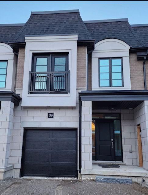 home for lease on 39-143 Elgin Street N