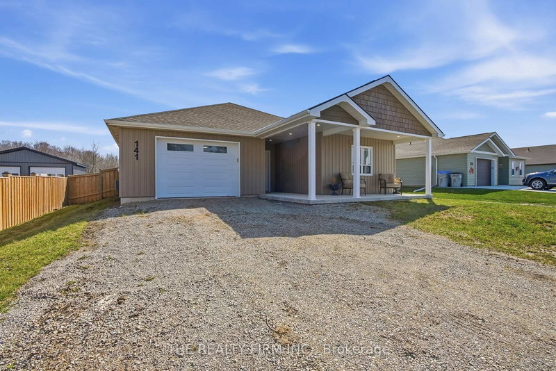 141 Victoria Ave E, South Huron, N0M 1M0 | Image 3