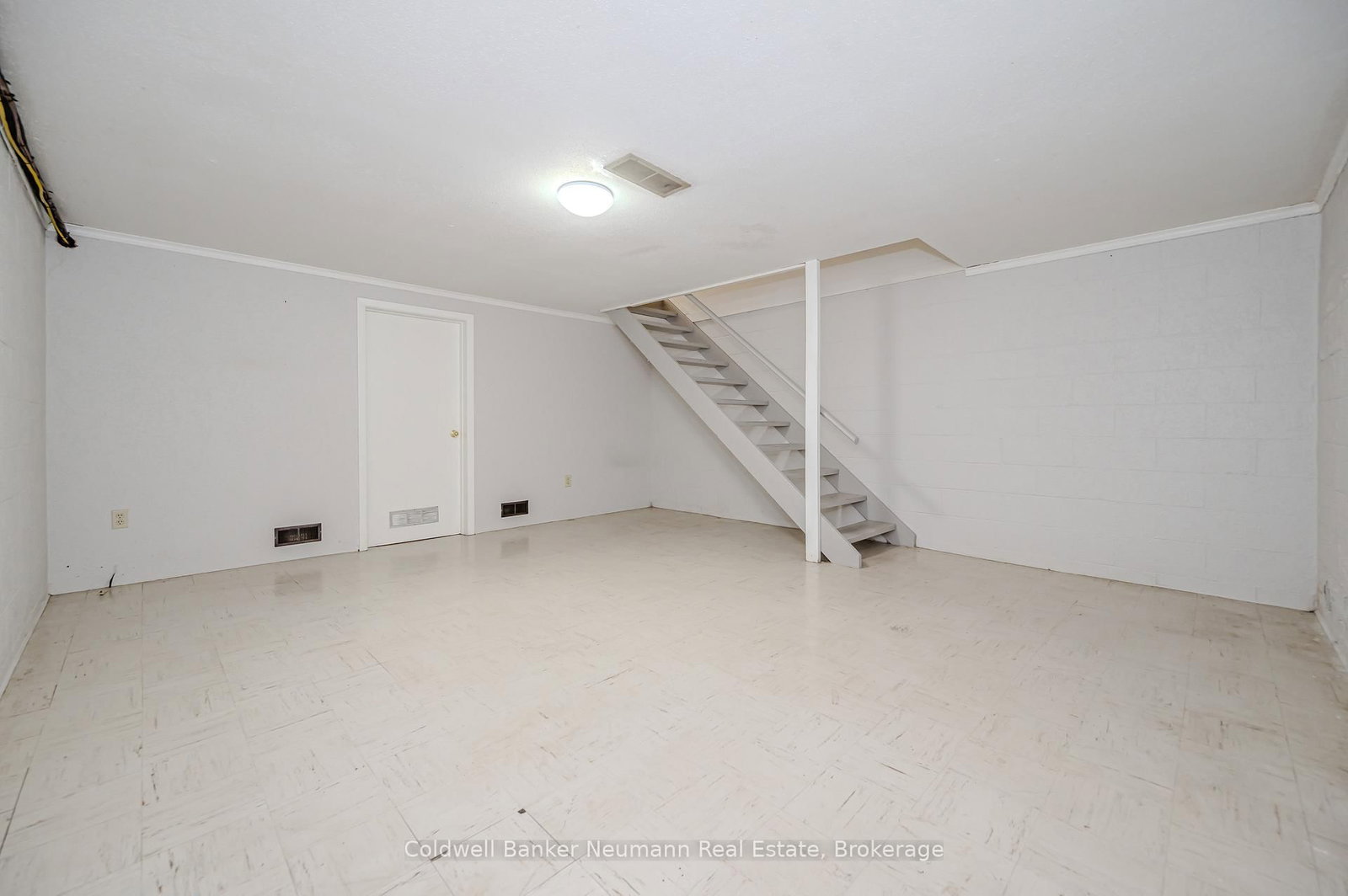 144 PRINCETON Drive - Photo 19