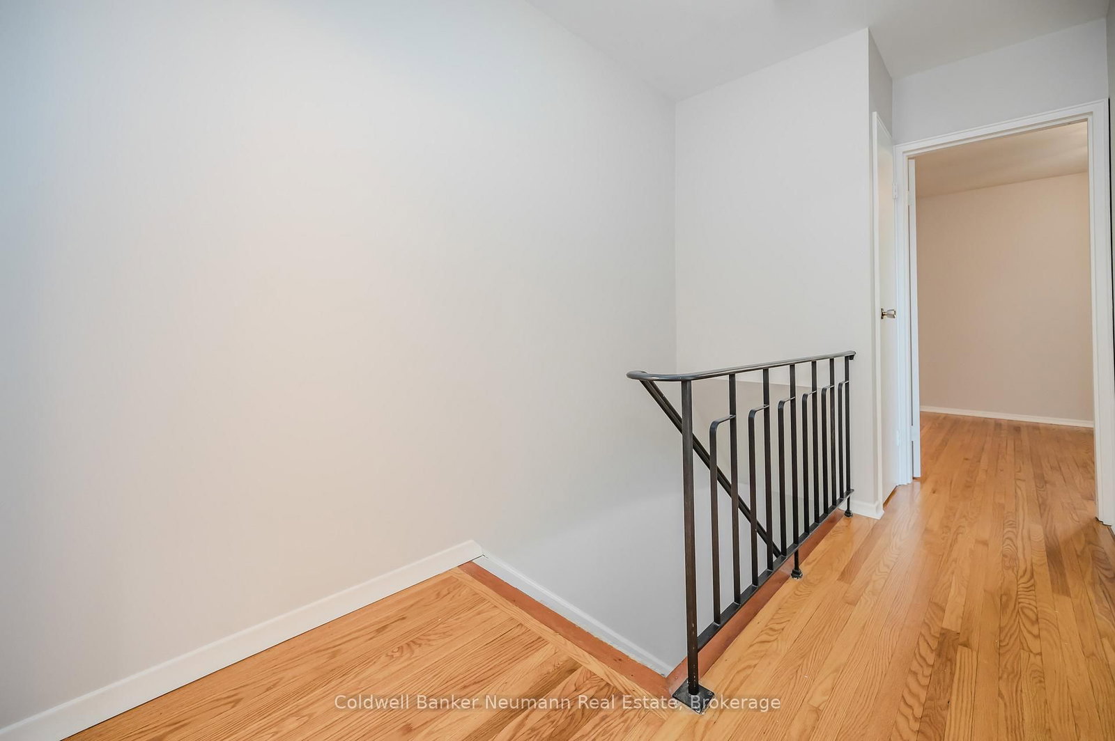 144 PRINCETON Drive - Photo 9