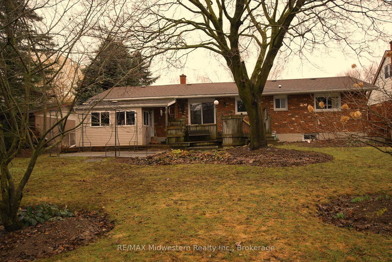 69 Louise St, Minto, N0G 1Z0 | Image 2