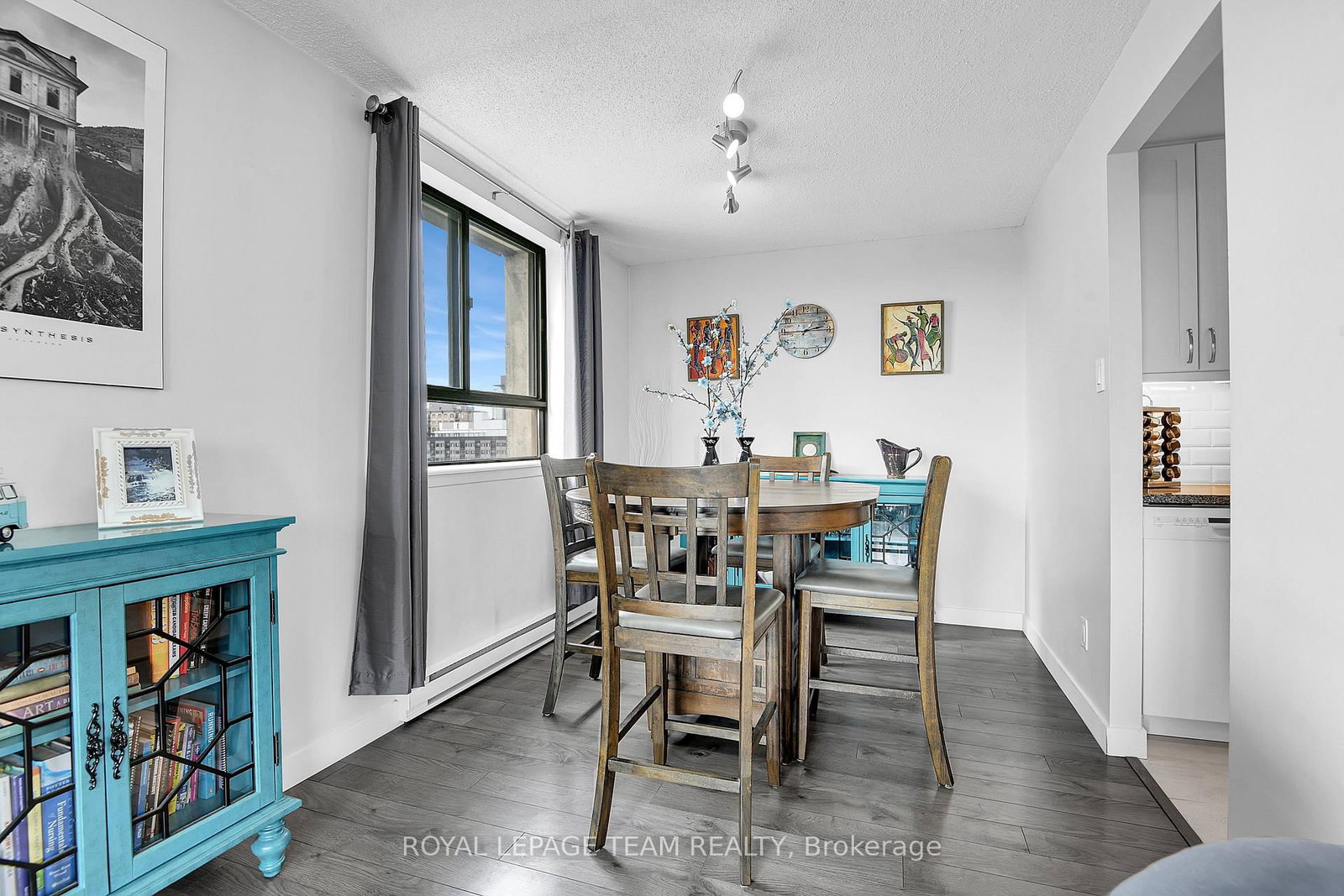 470 Laurier Avenue W, Unit 1407 - Photo 17