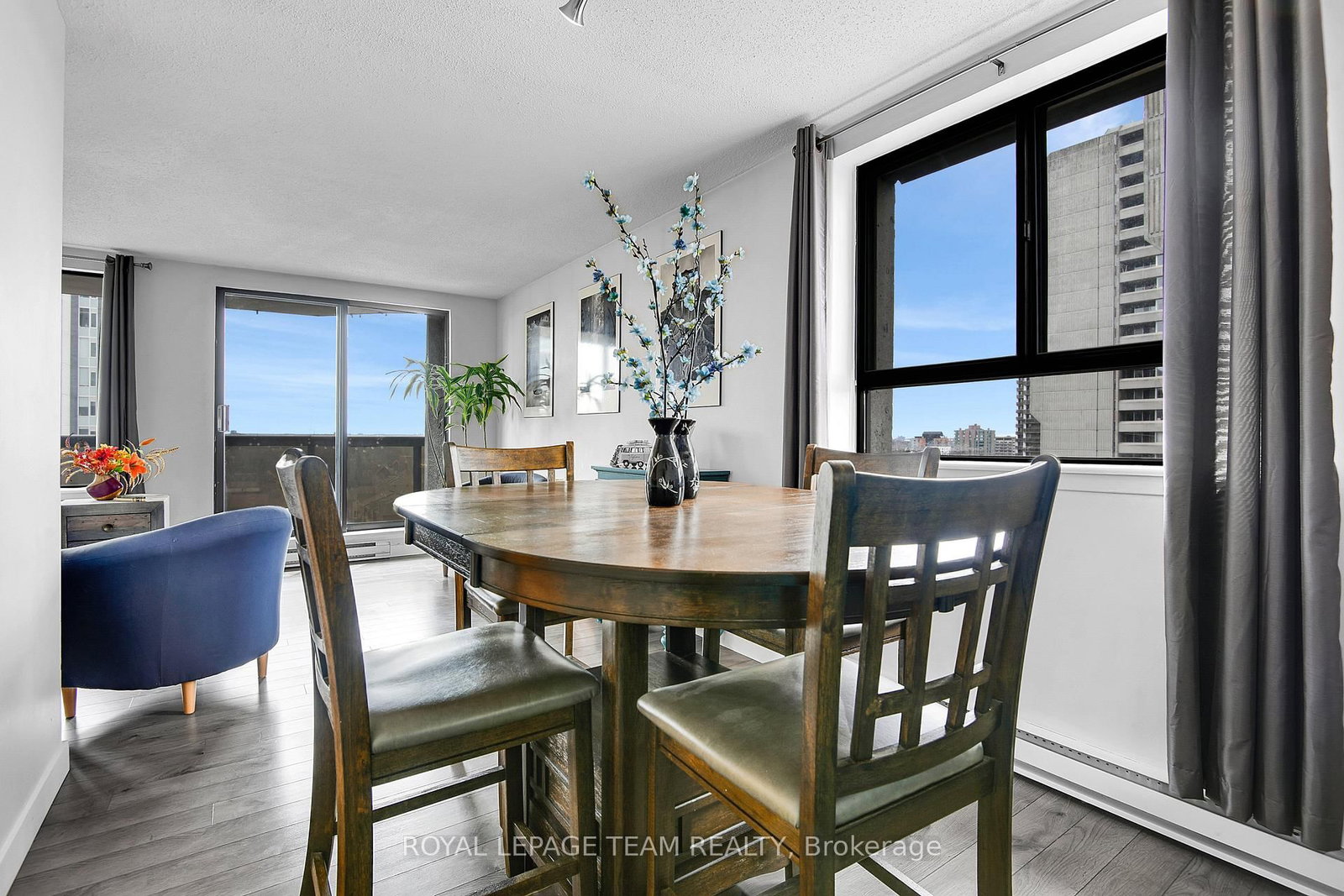 470 Laurier Avenue W, Unit 1407 - Photo 19