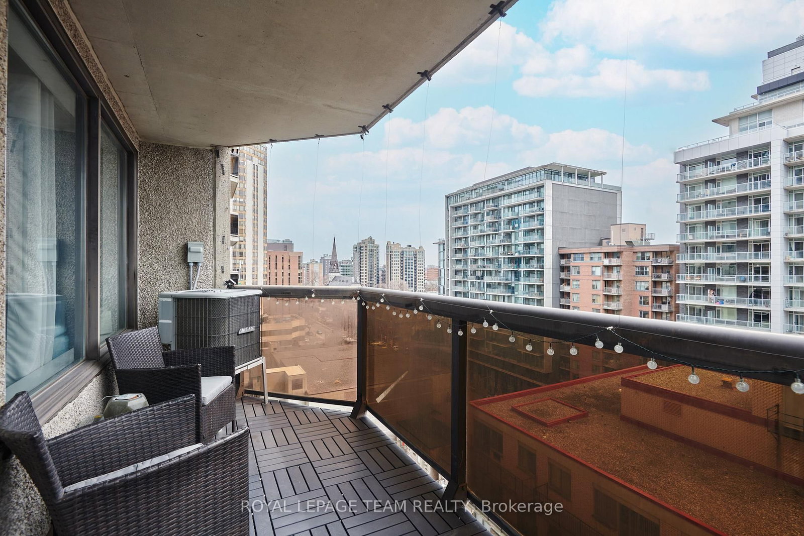 470 Laurier Avenue W, Unit 1407 - Photo 32