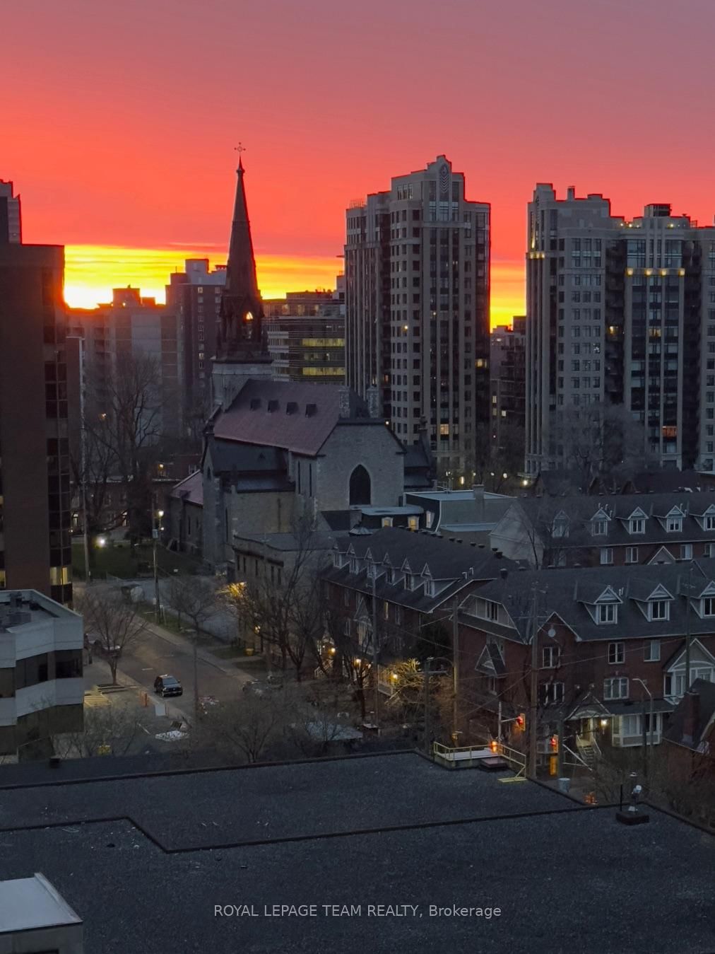 470 Laurier Avenue W, Unit 1407 - Photo 37