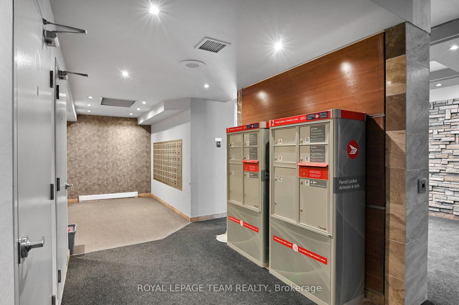 470 Laurier Avenue W, Unit 1407 - Photo 6