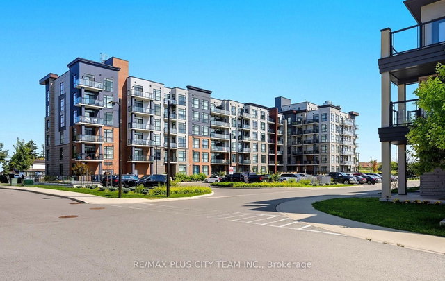 415 - 600 North Service Road