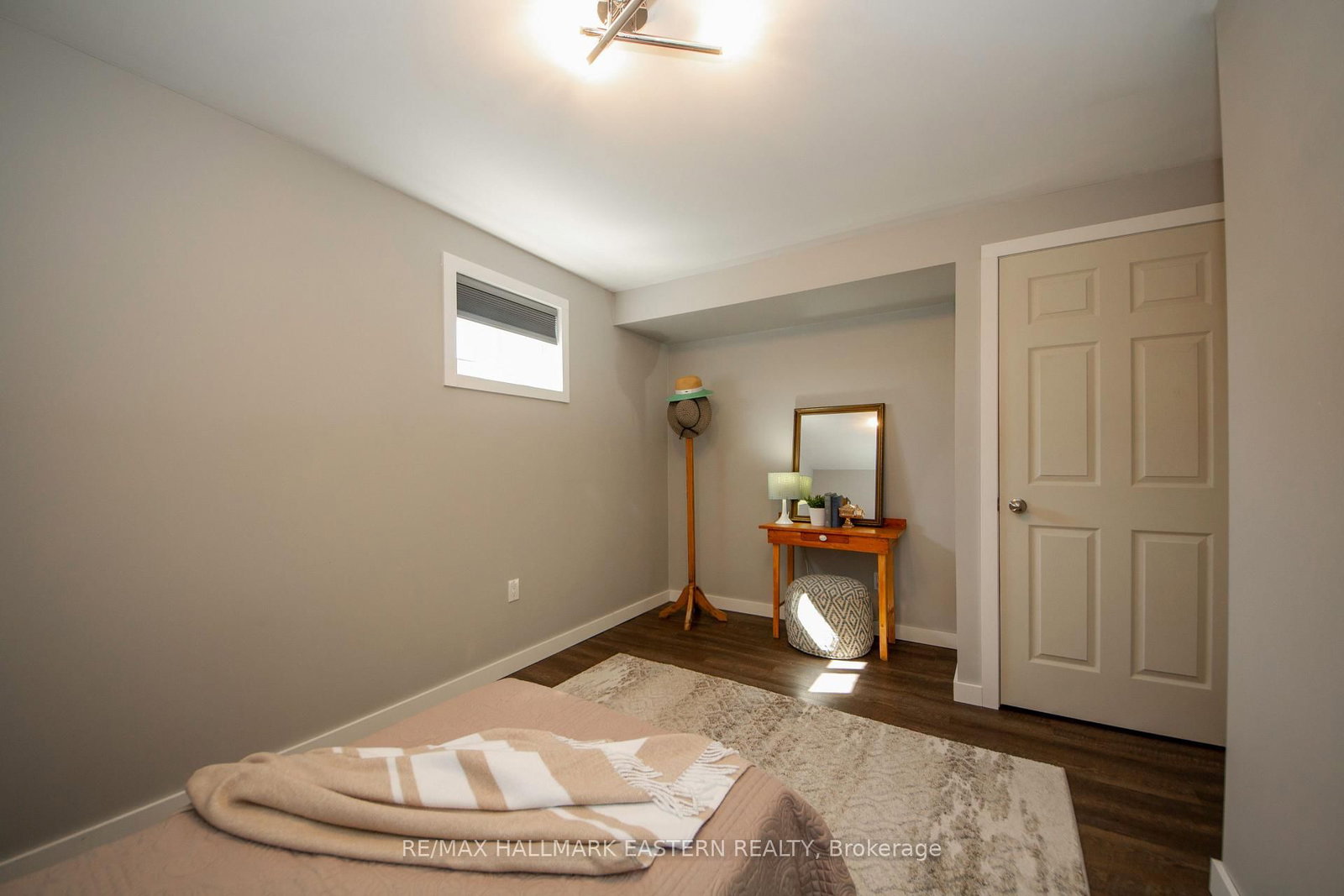 Detached House for sale at 523 Mcmaster Road, Quinte West, Ontario, K8V 0N5 - Murray Ward - MLS: X12985004