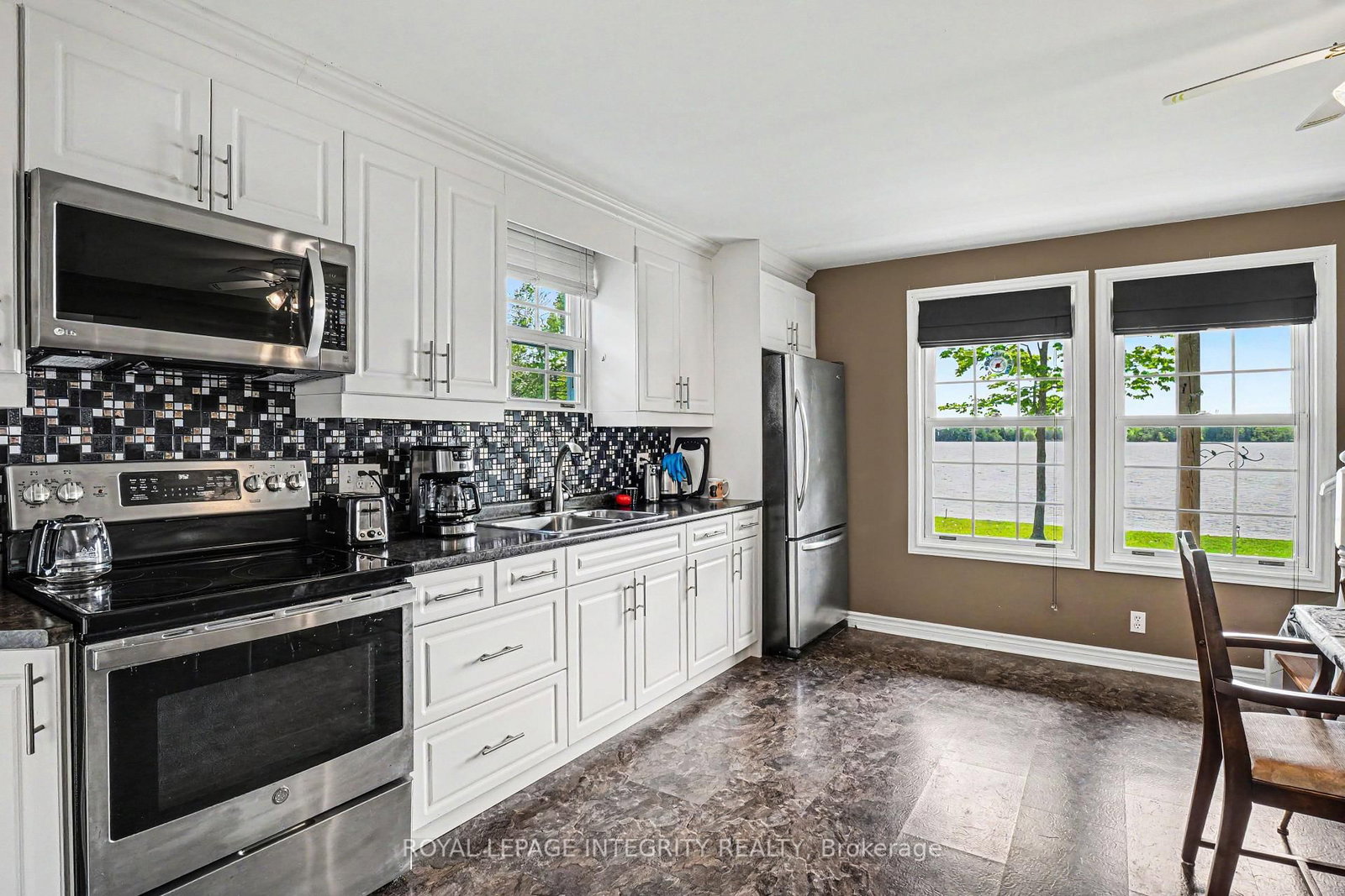 88 R12 Road • Rideau Lakes, ON photo 17
