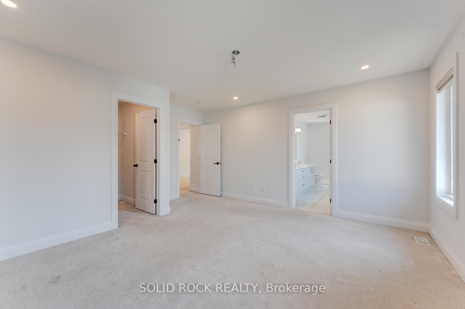 629 Doonwoods Crescent - Photo 19