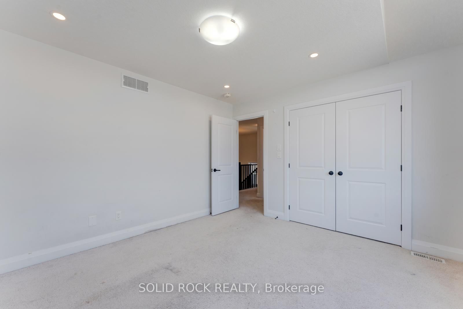 629 Doonwoods Crescent - Photo 31