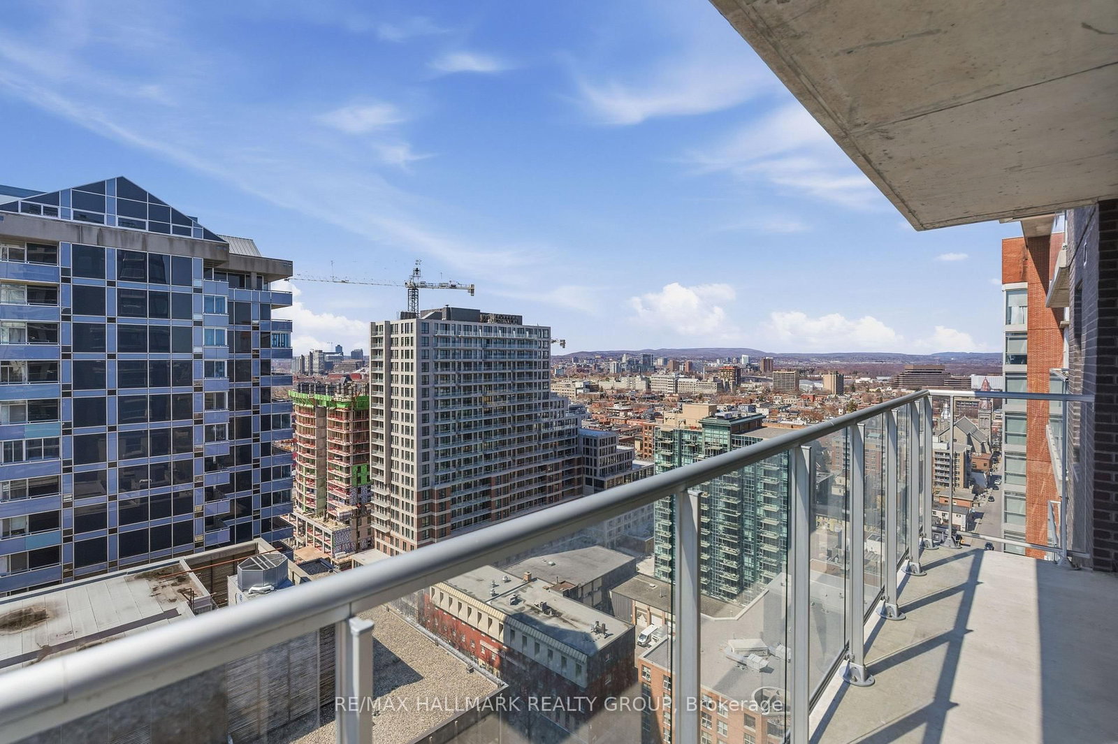 180 George Street, Unit 2001 - Photo 4