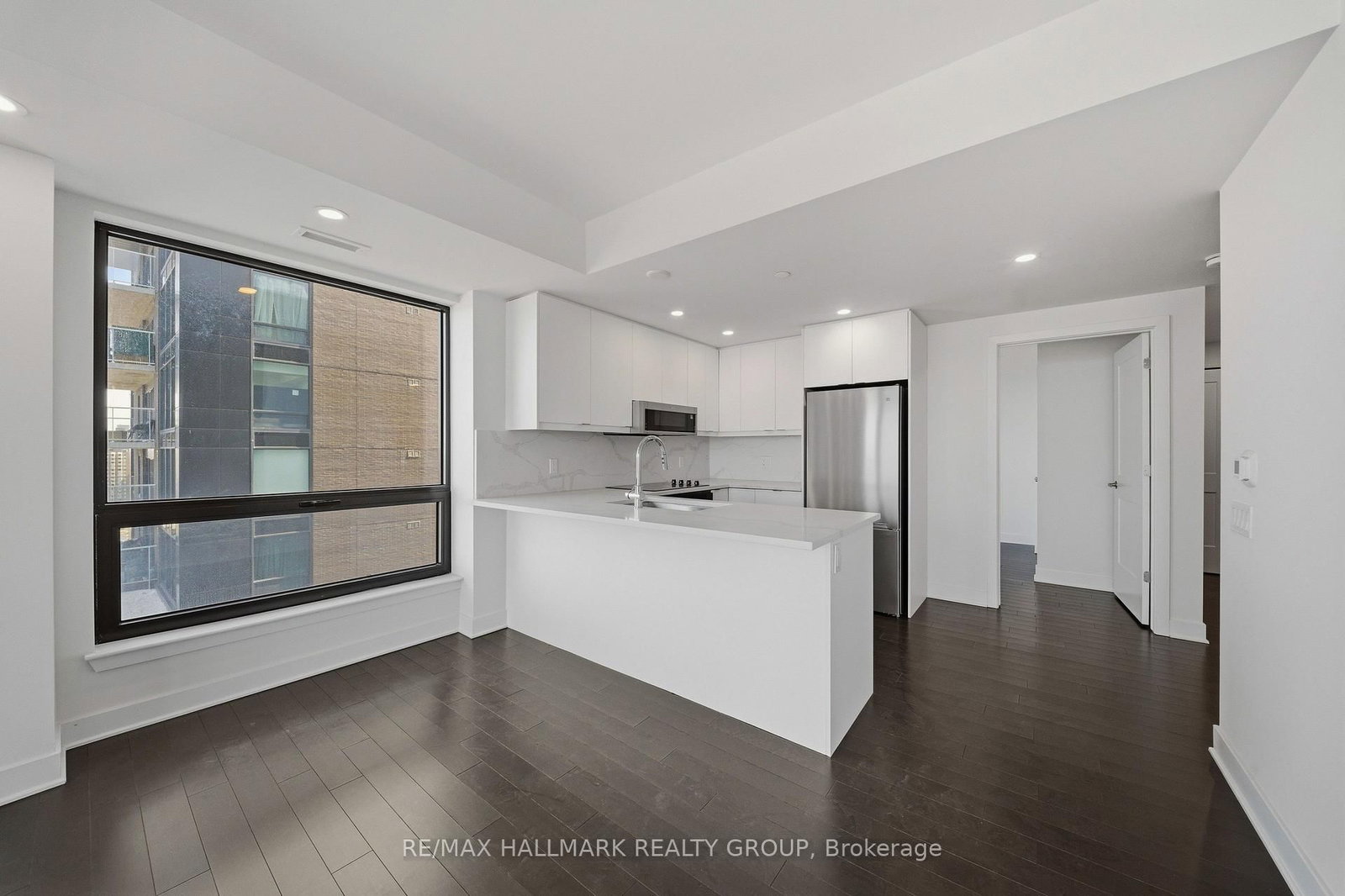 180 George Street, Unit 2406 - Photo 14