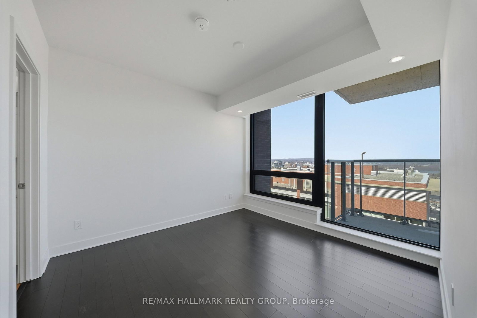 180 George Street, Unit 2406 - Photo 16