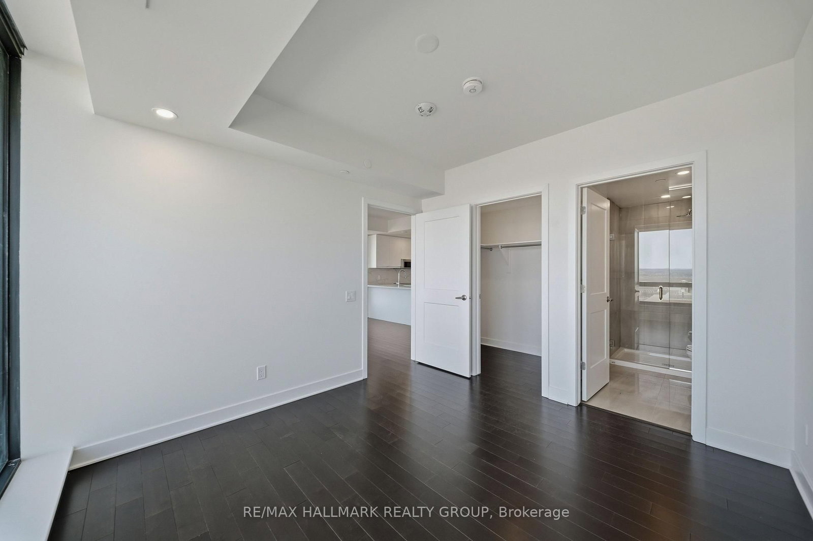 180 George Street, Unit 2406 - Photo 17