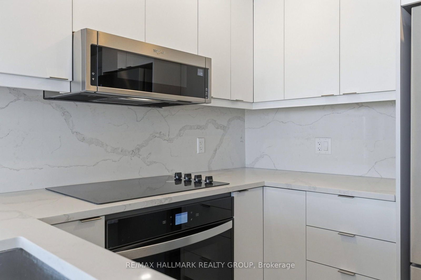 180 George Street, Unit 2406 - Photo 20