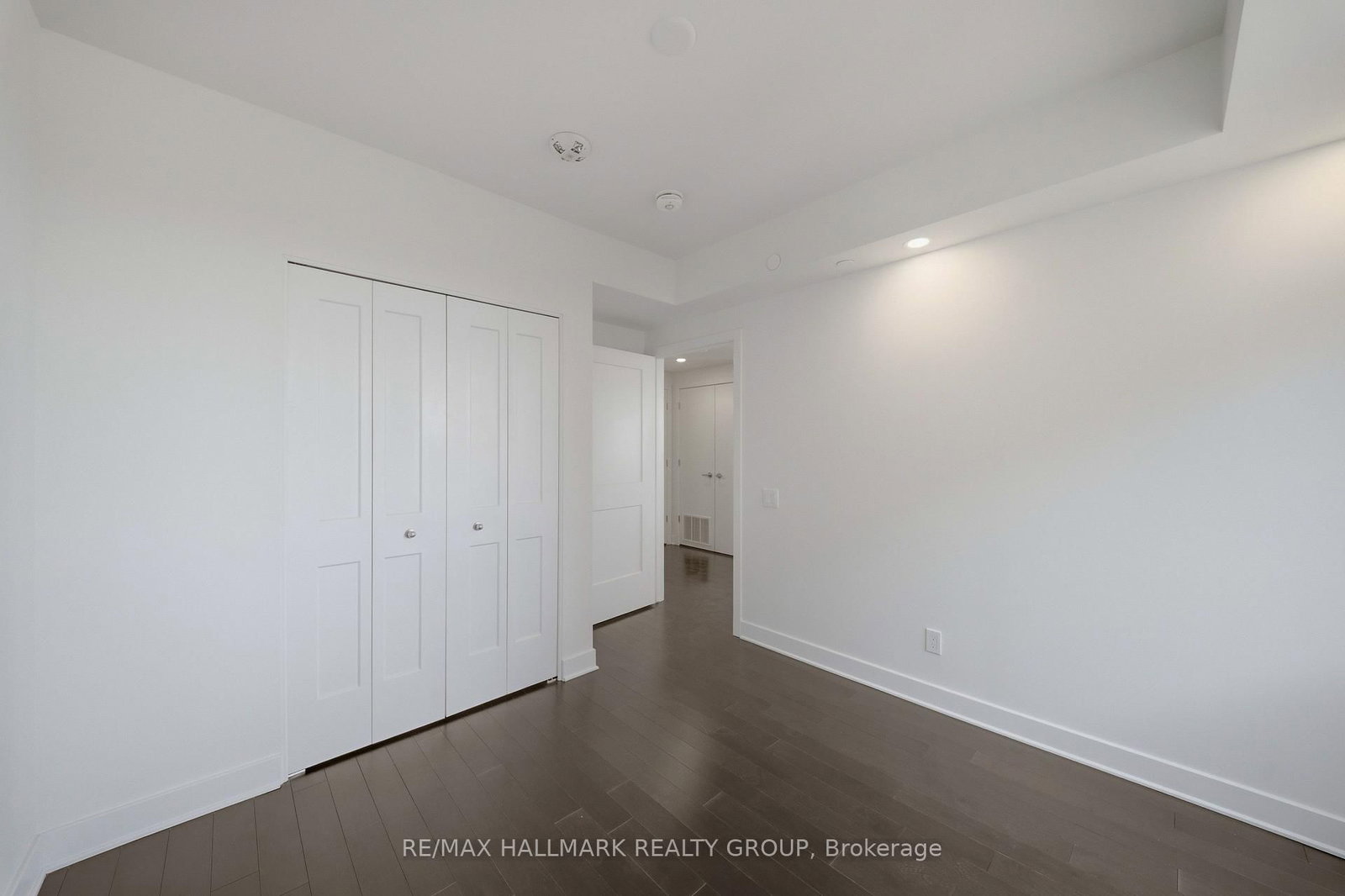 180 George Street, Unit 2406 - Photo 8