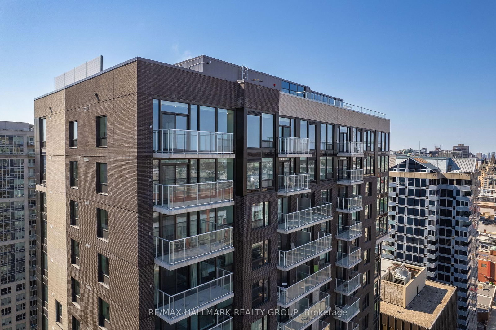 180 George Street, Unit 507 - Photo 33