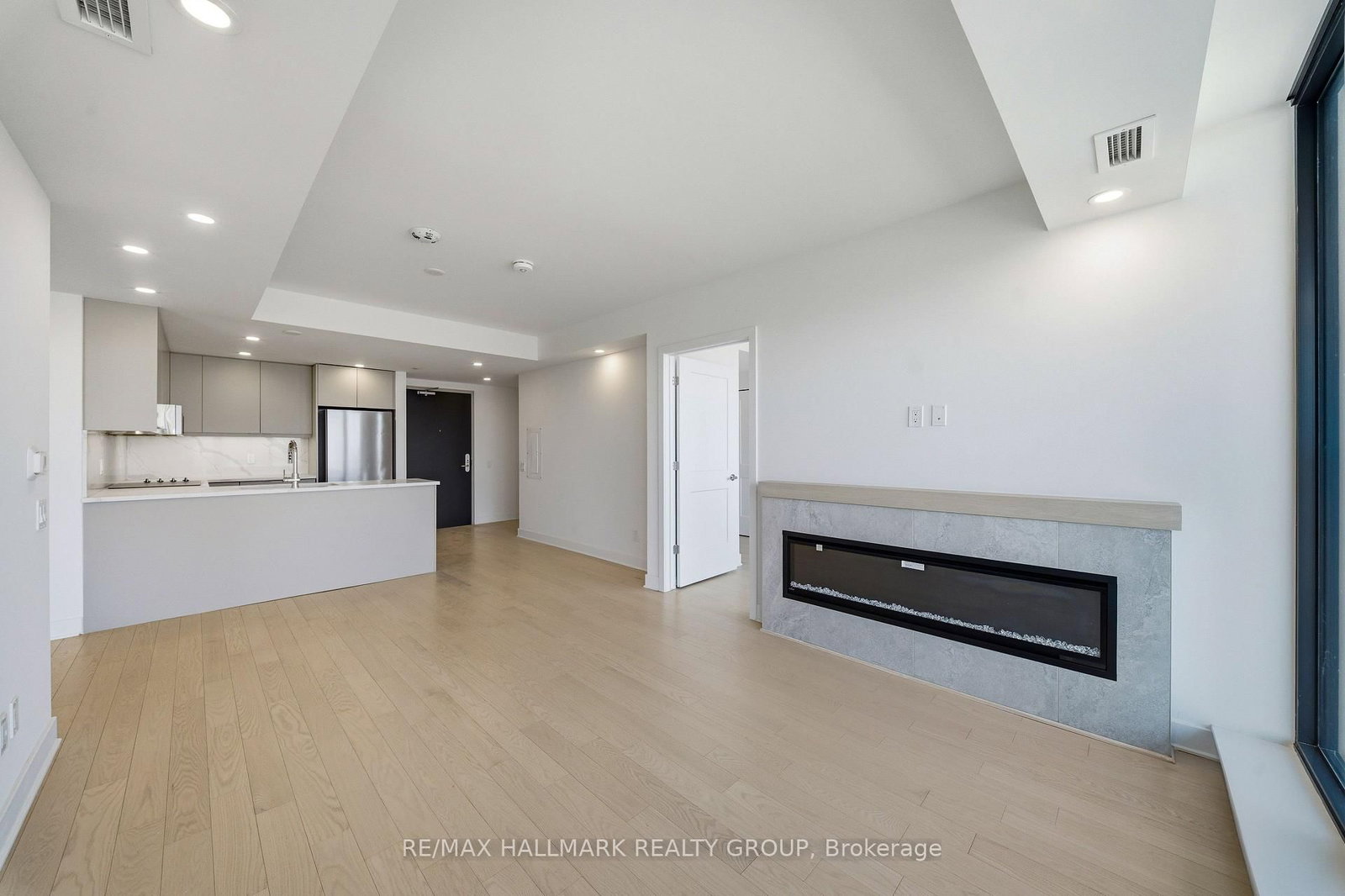 180 George Street, Unit 2603 - Photo 14