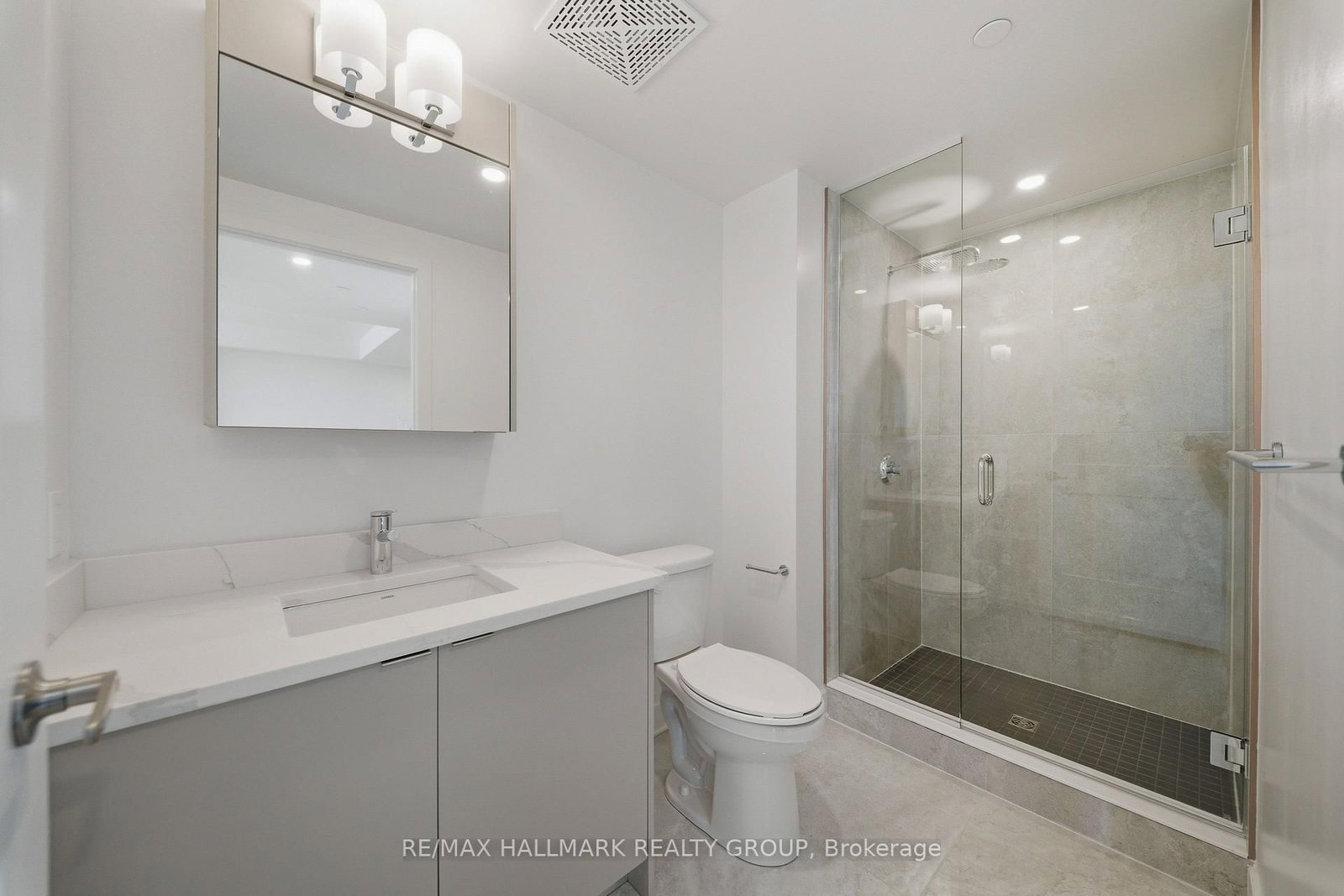 180 George Street, Unit 2603 - Photo 21