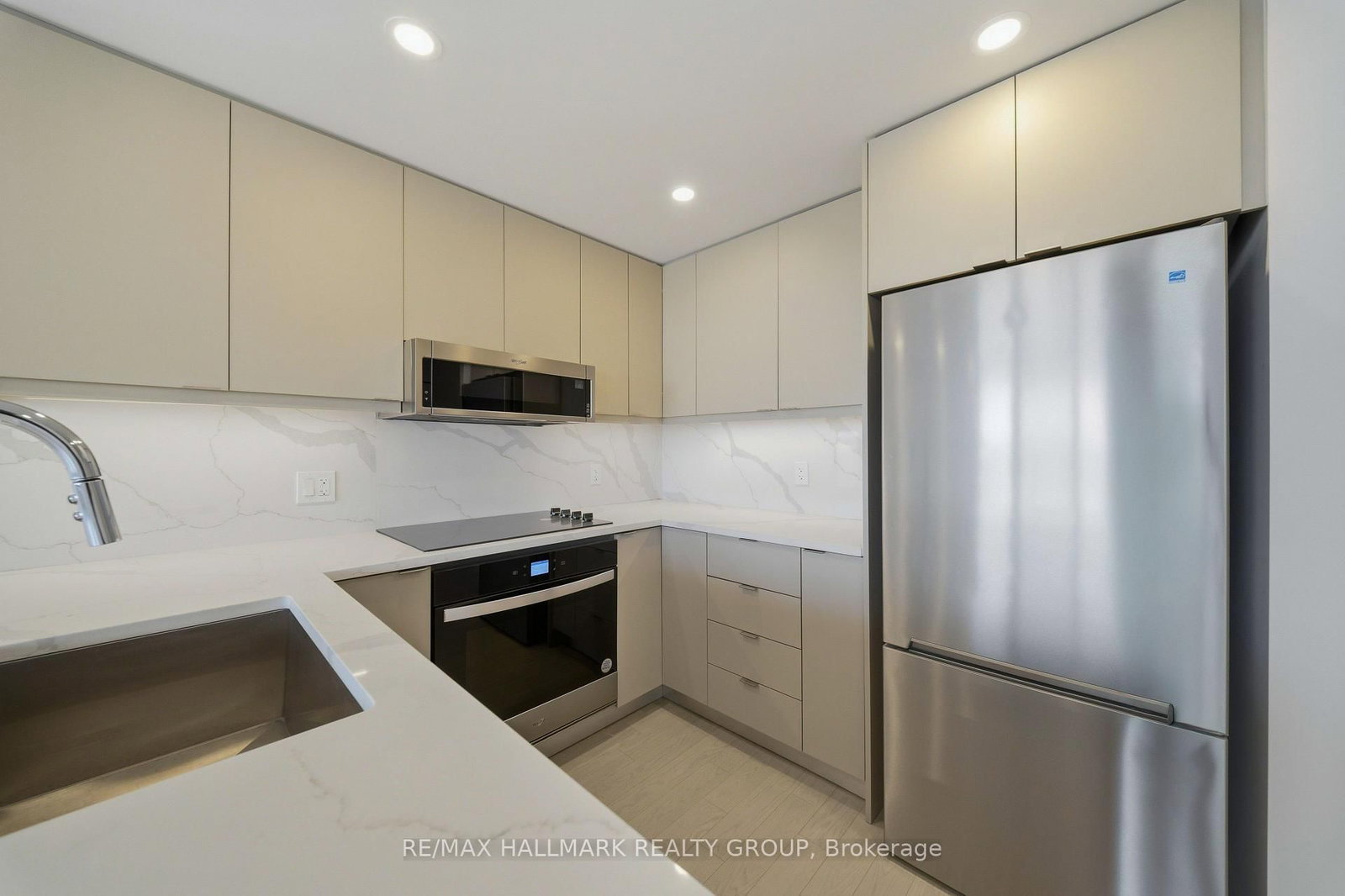 180 George Street, Unit 2603 - Photo 9