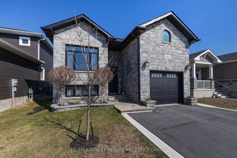 133 Brennan Crescent