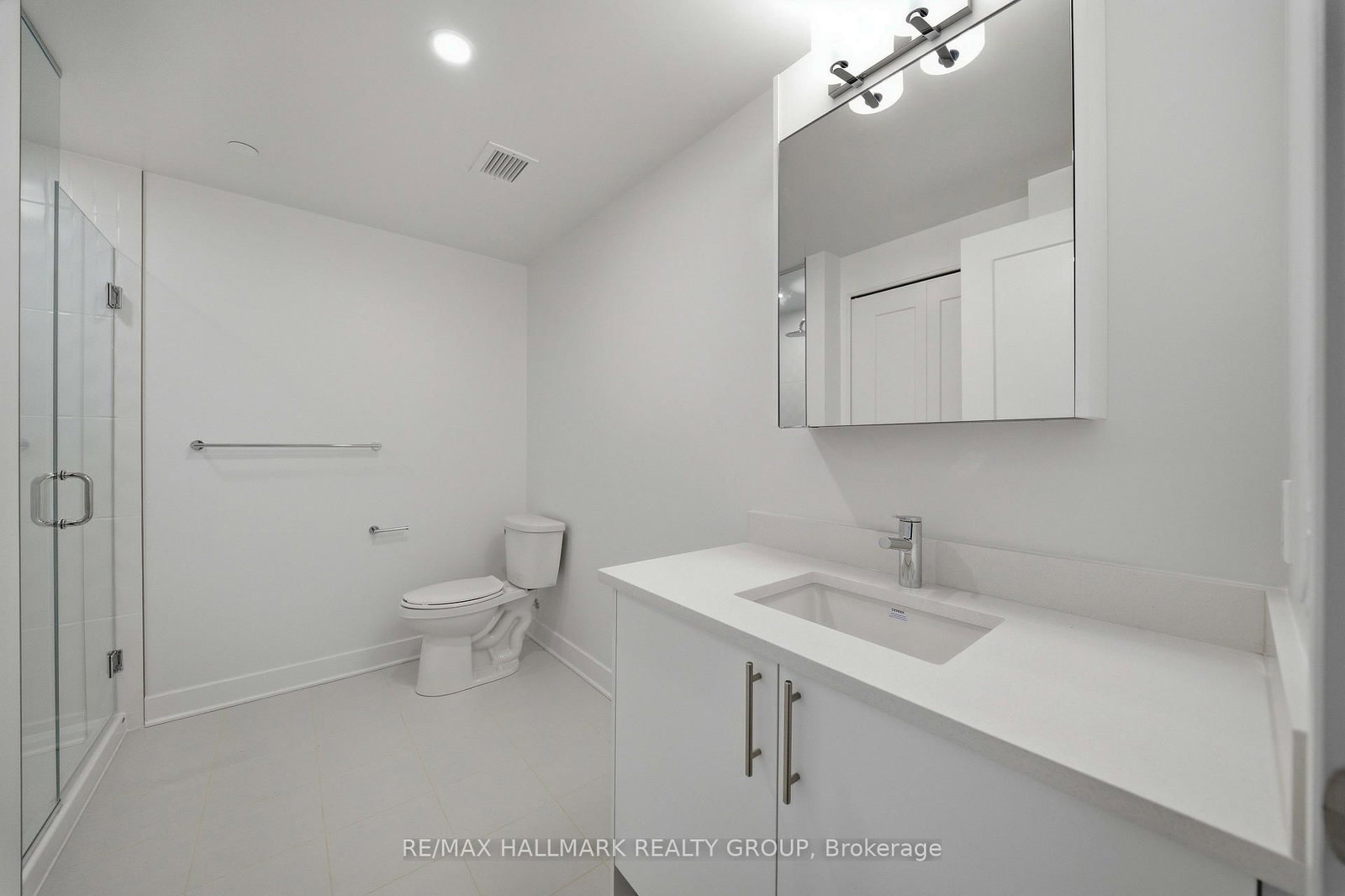 180 George Street, Unit 501 - Photo 5