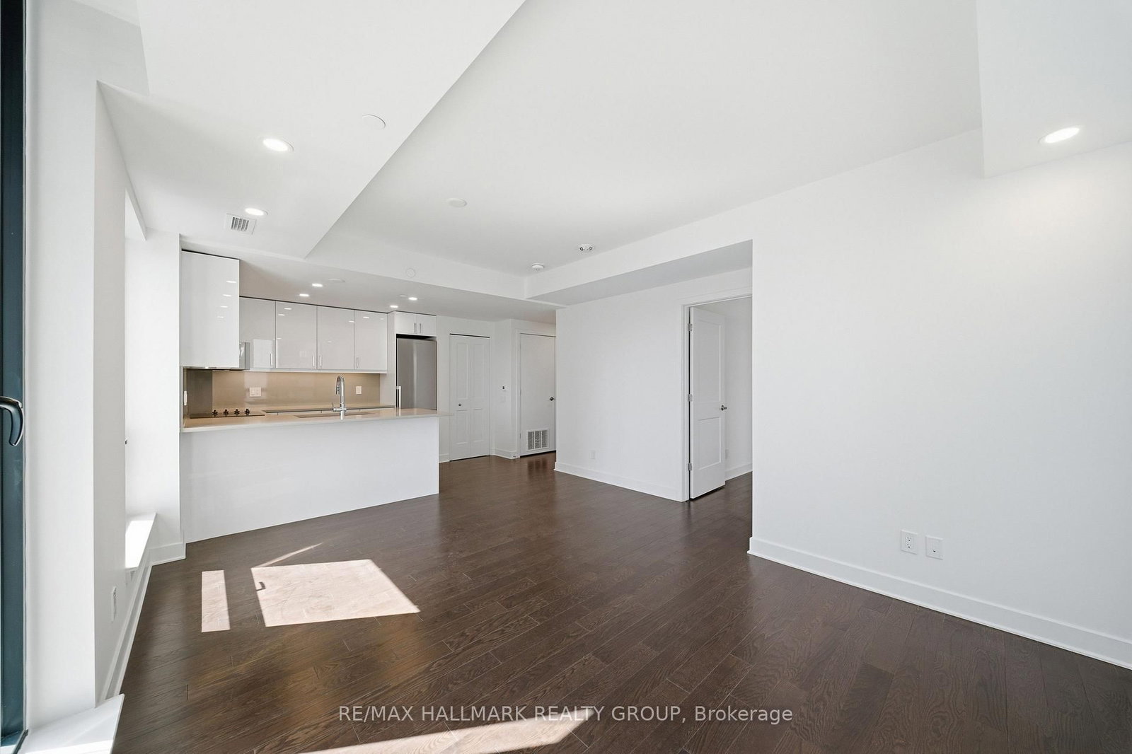 180 George Street, Unit 1408 - Photo 11