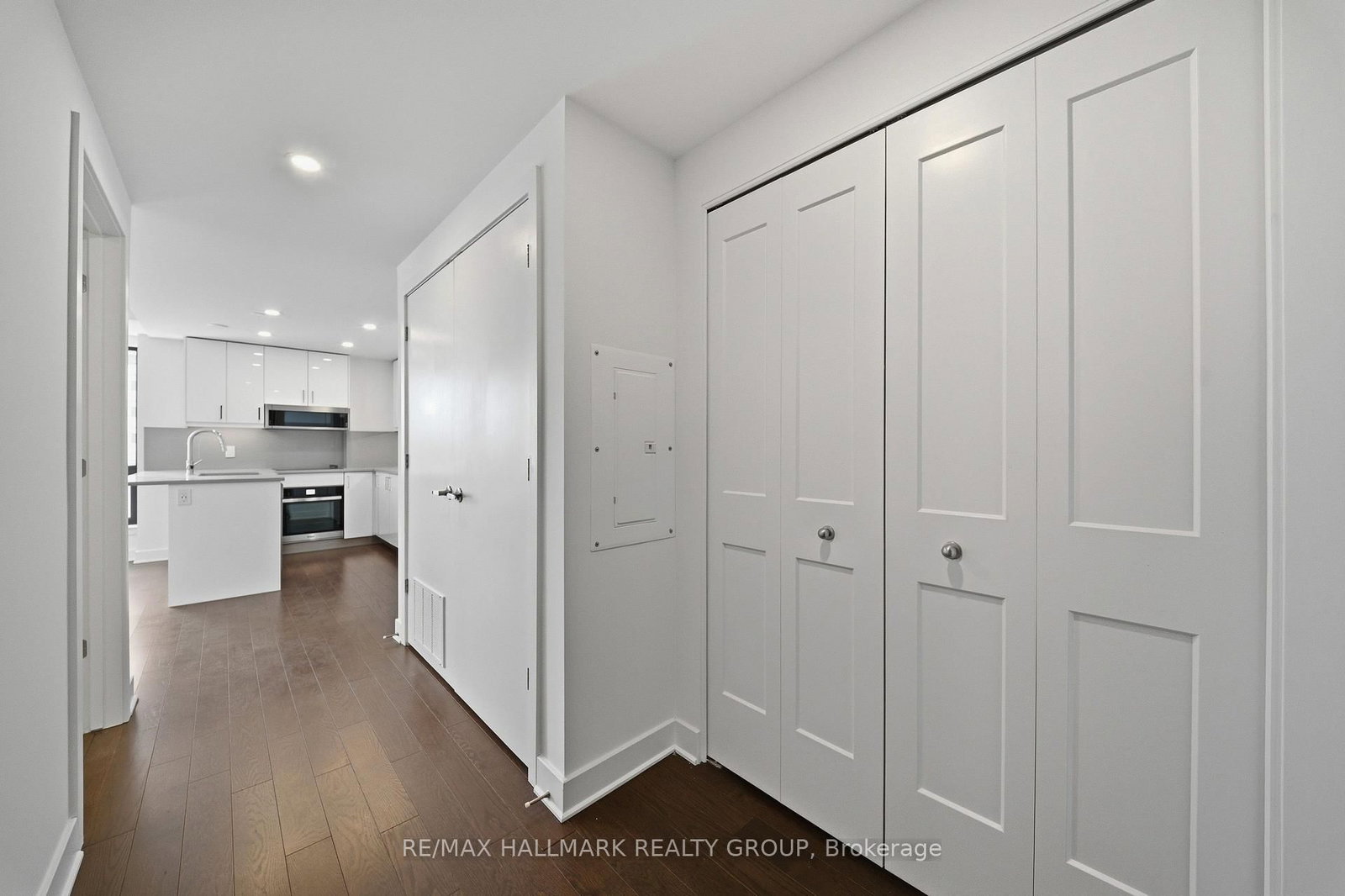 180 George Street, Unit 1408 - Photo 5