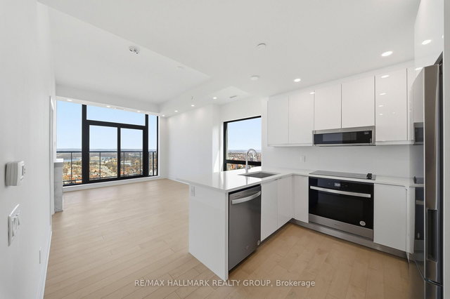 2605 - 180 George Street