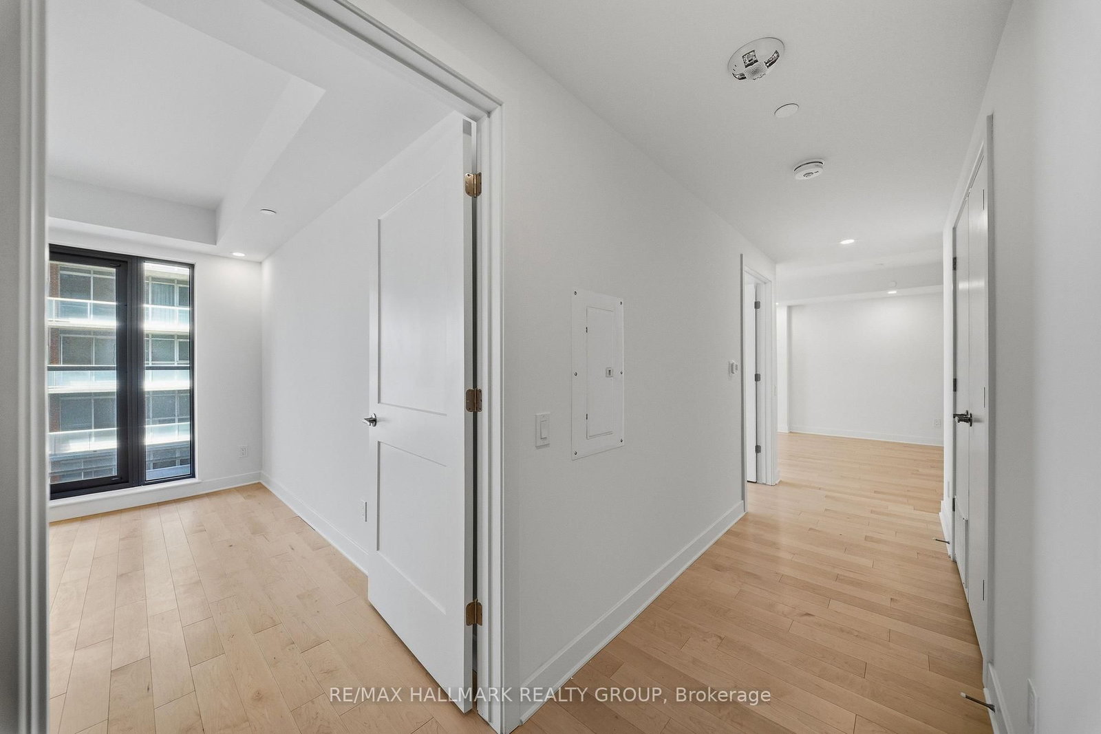 180 George Street, Unit 1703 - Photo 23