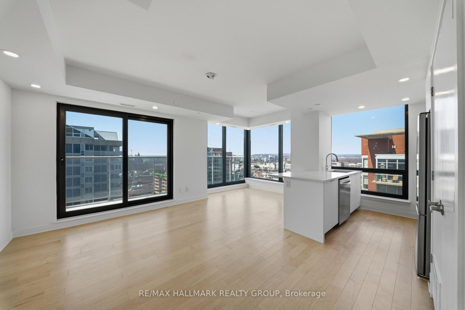 180 George Street, Unit 2202 - Photo 10